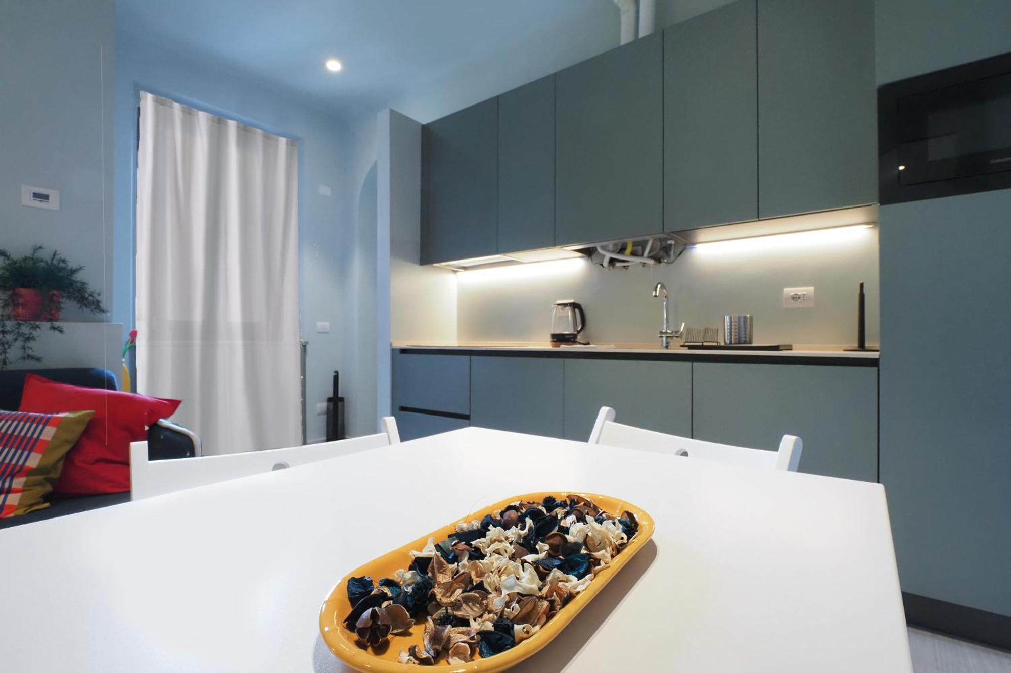 Primopiano - Rosmini Apartment Милано Екстериор снимка